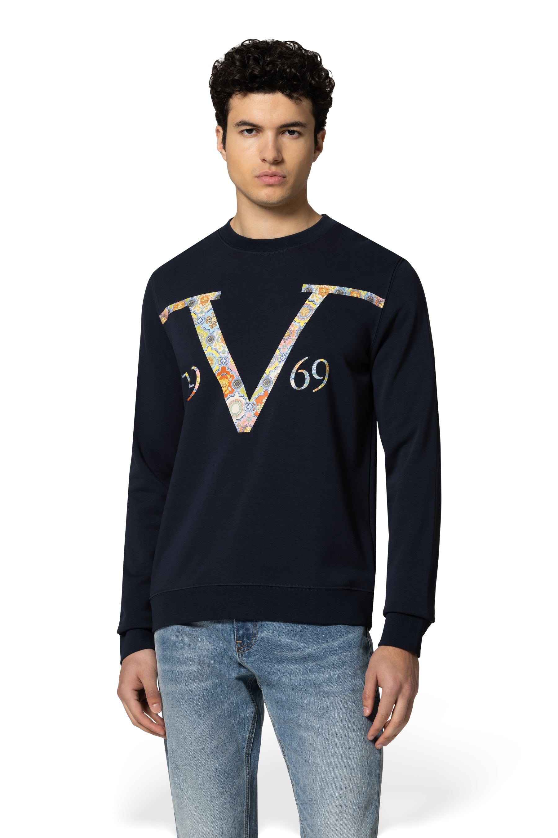 #color_Navy
