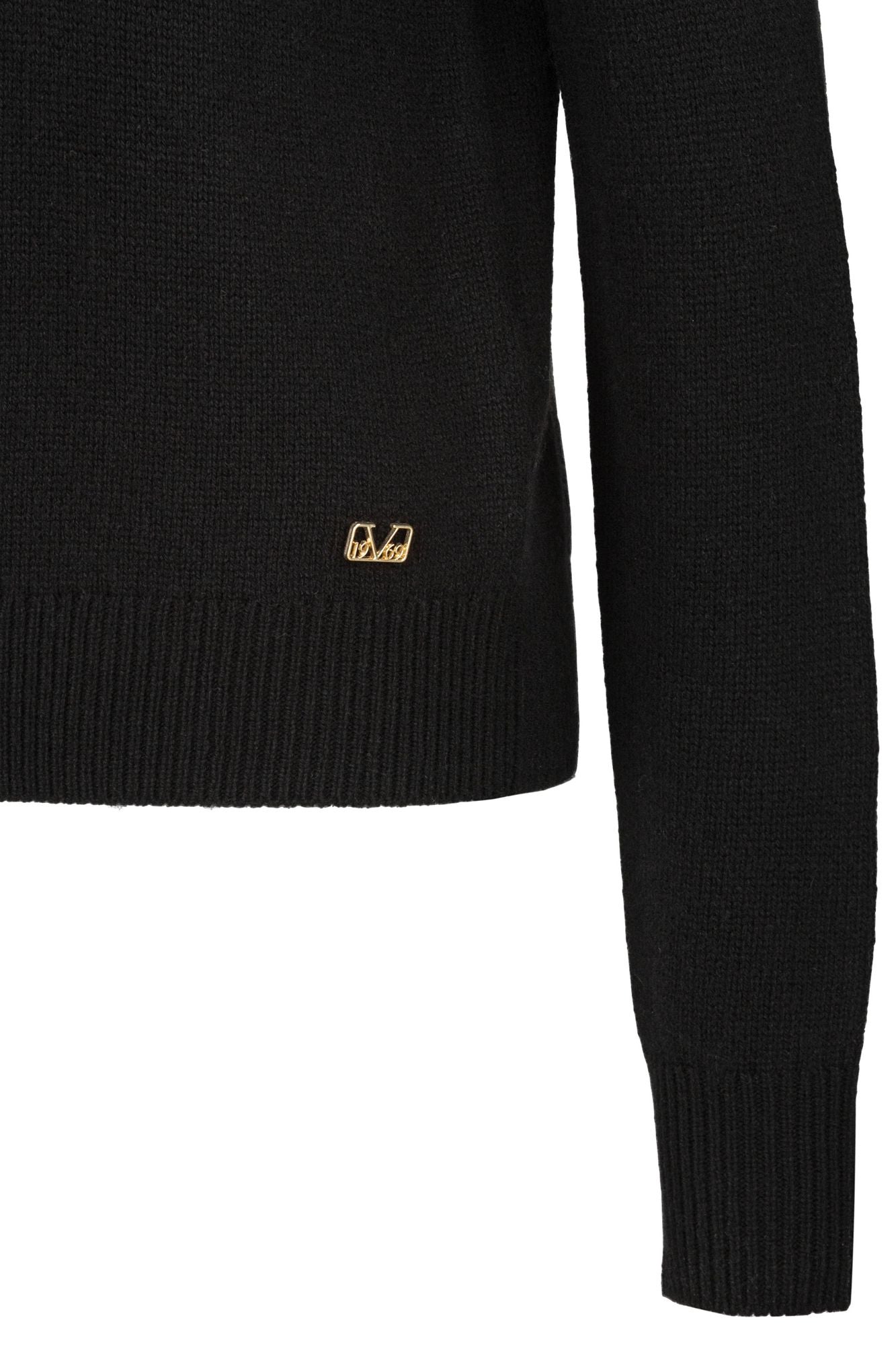 #color_Black