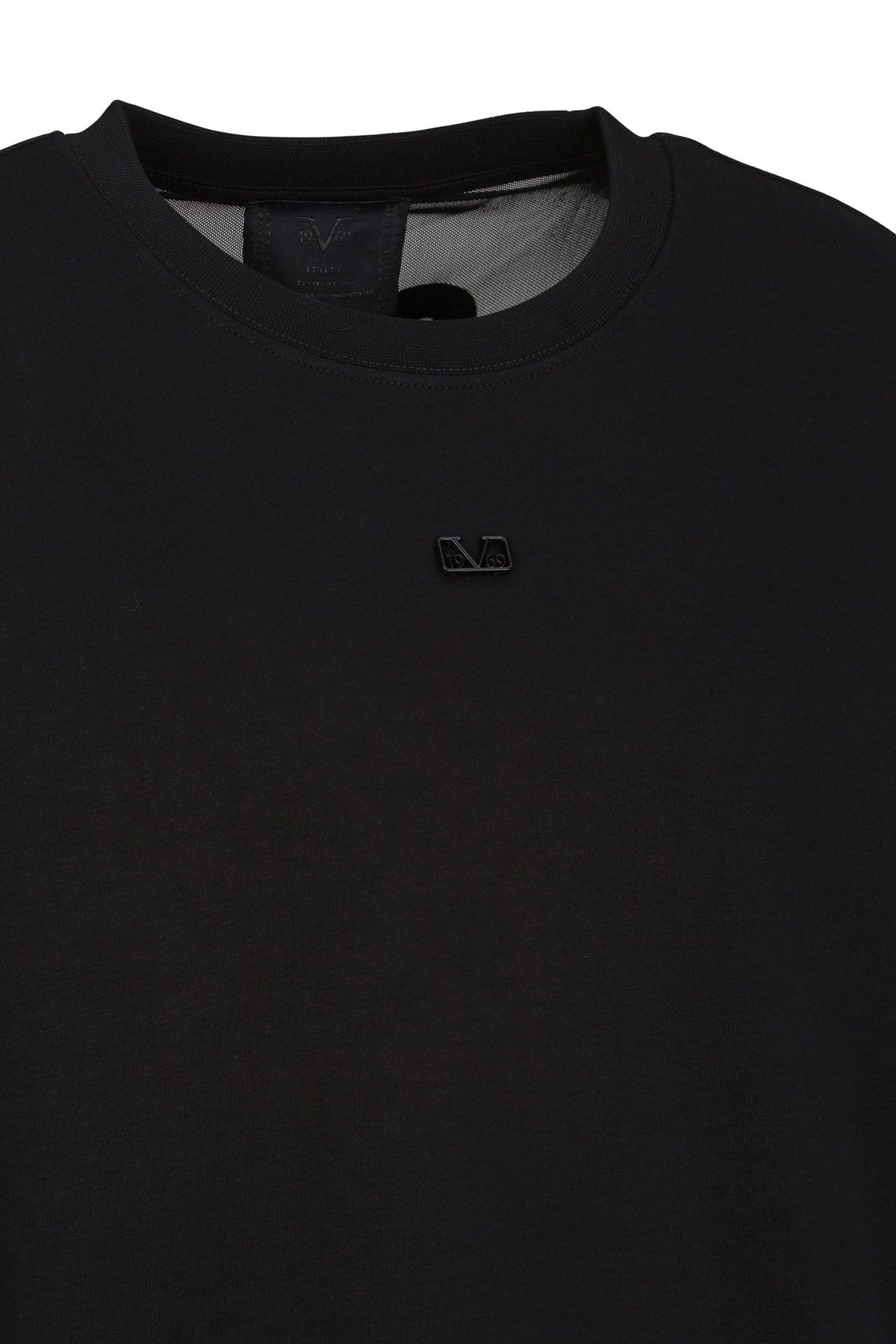 #color_Black