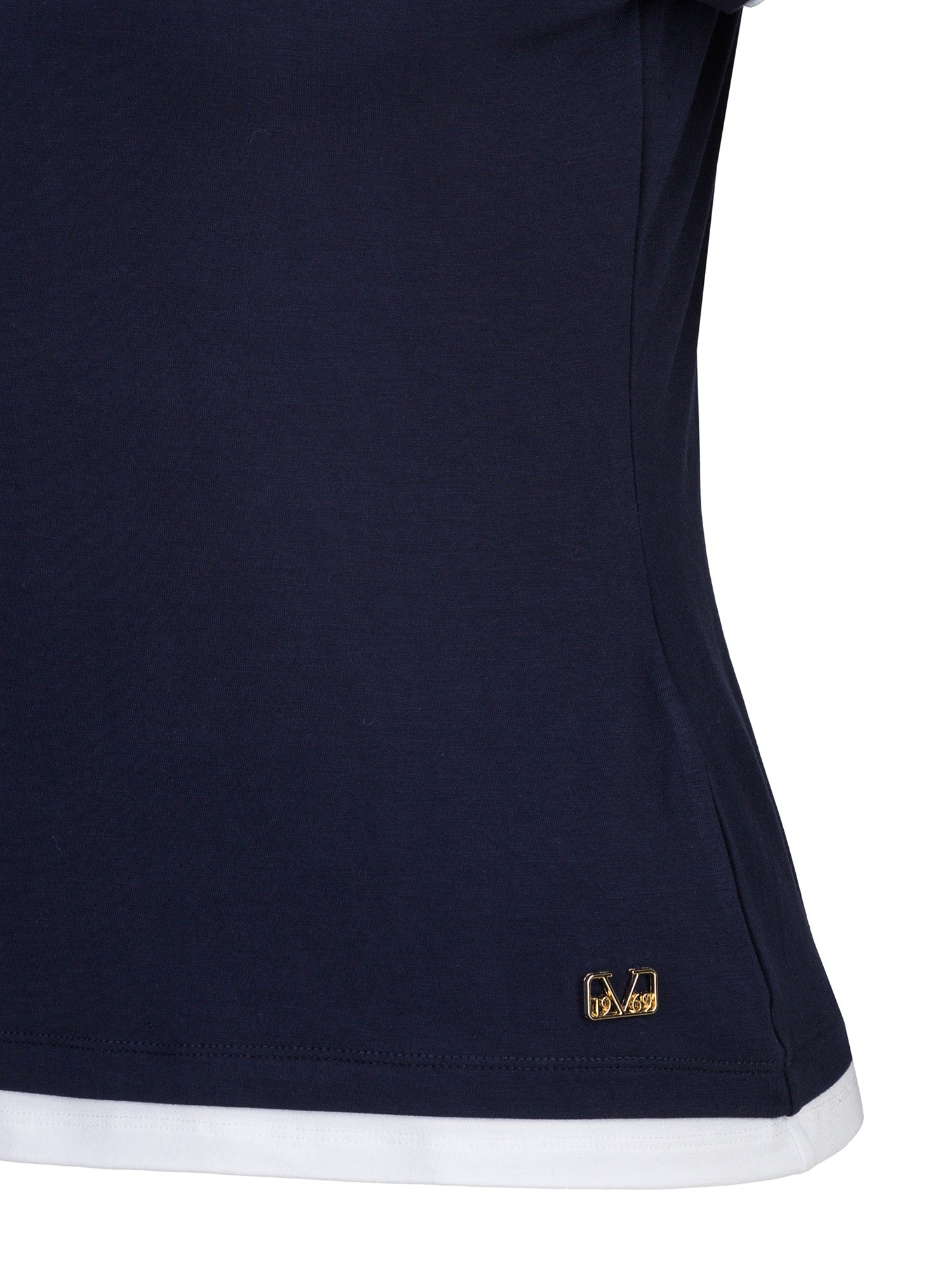 #color_NAVY