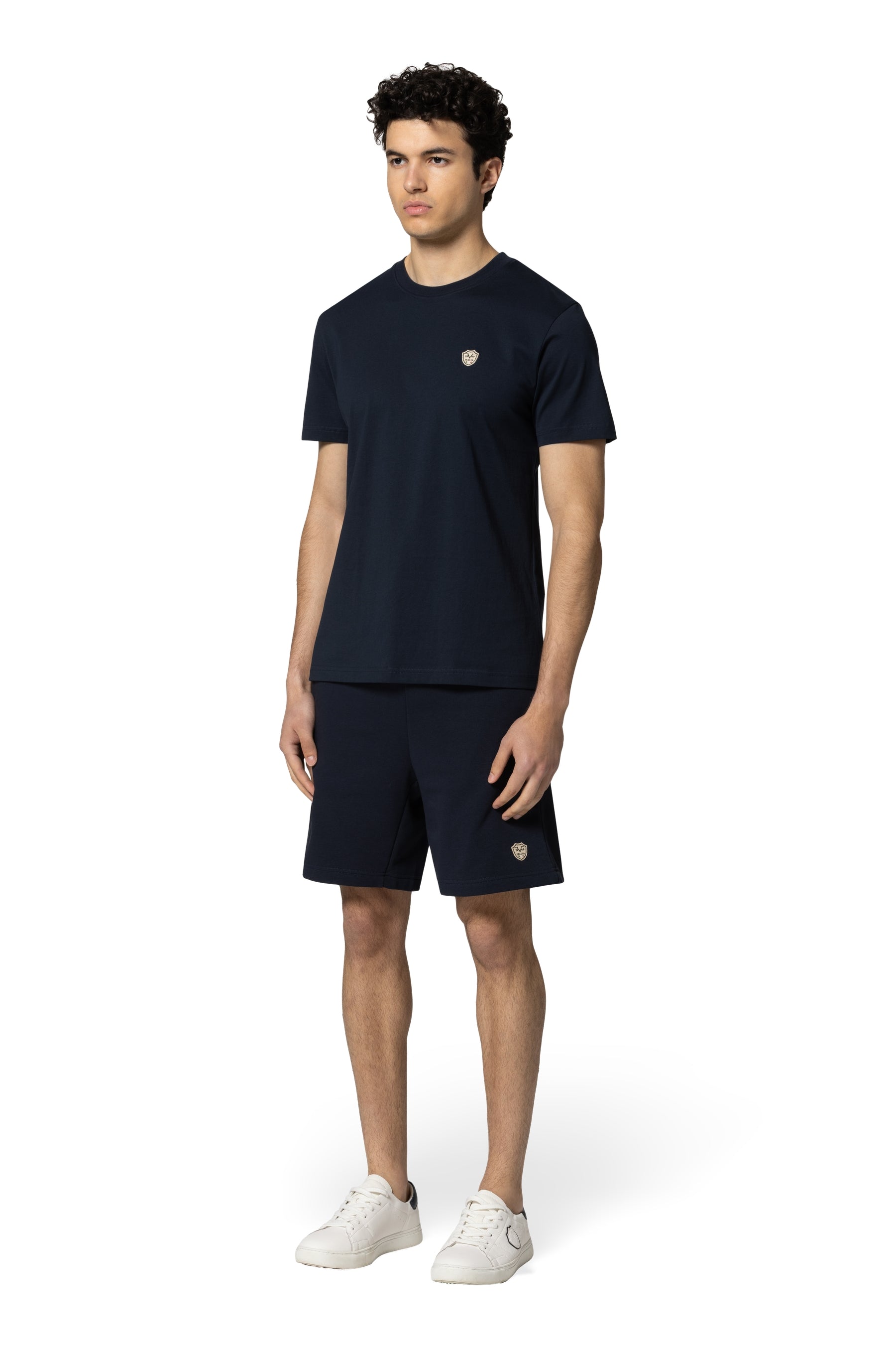 #color_NAVY
