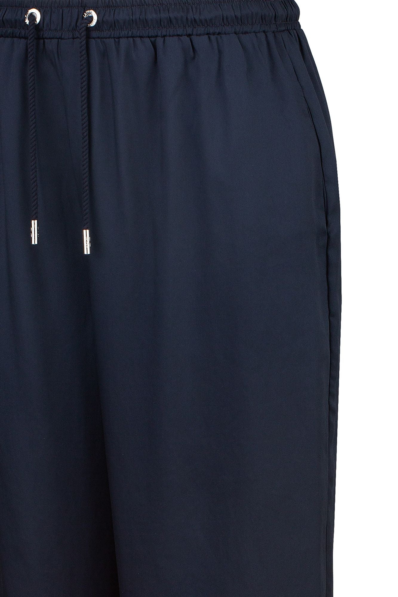 Hosen MAMO in NAVY