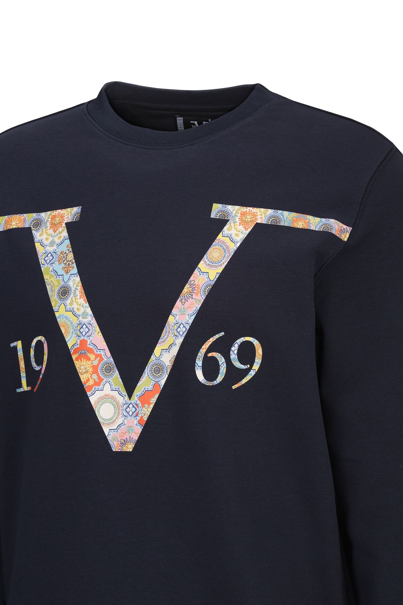 #color_Navy