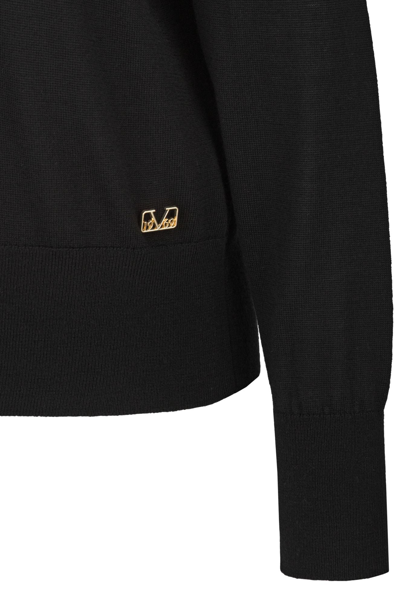 #color_Black