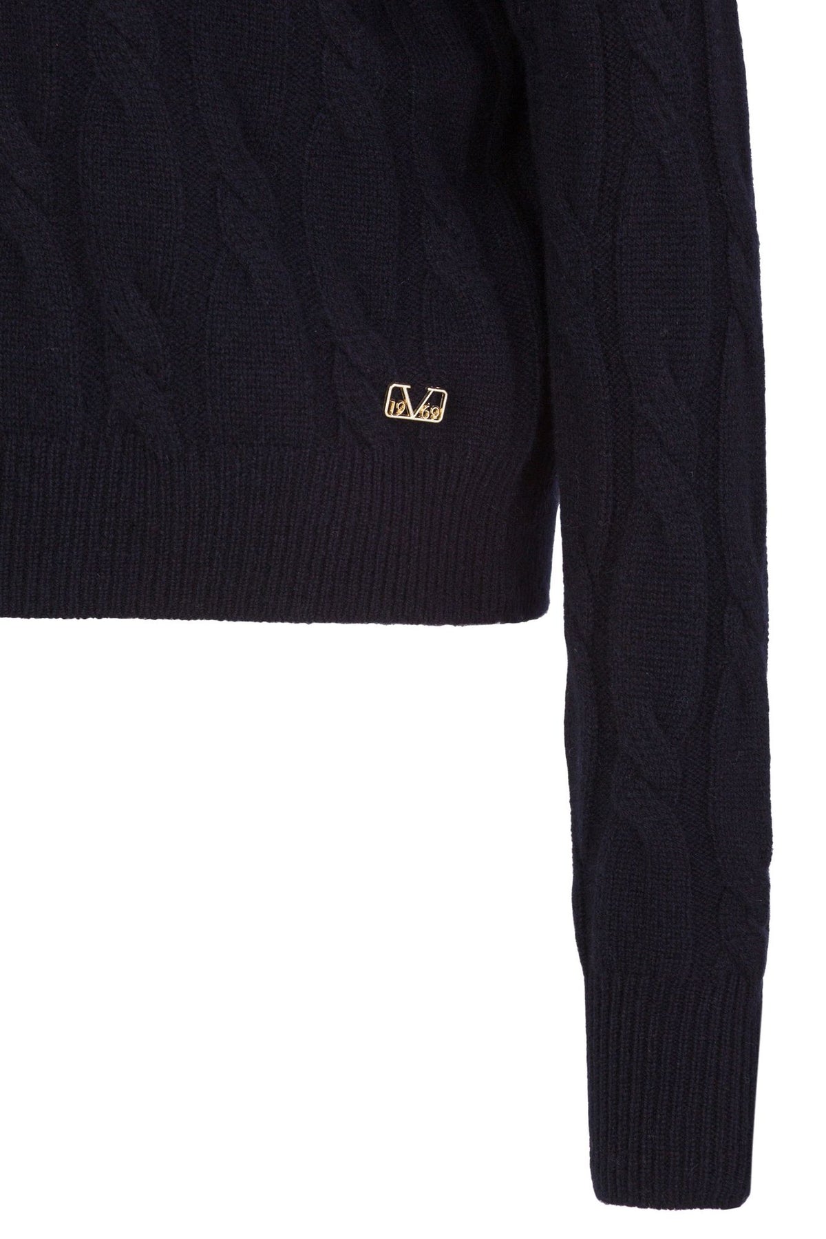 #color_Navy